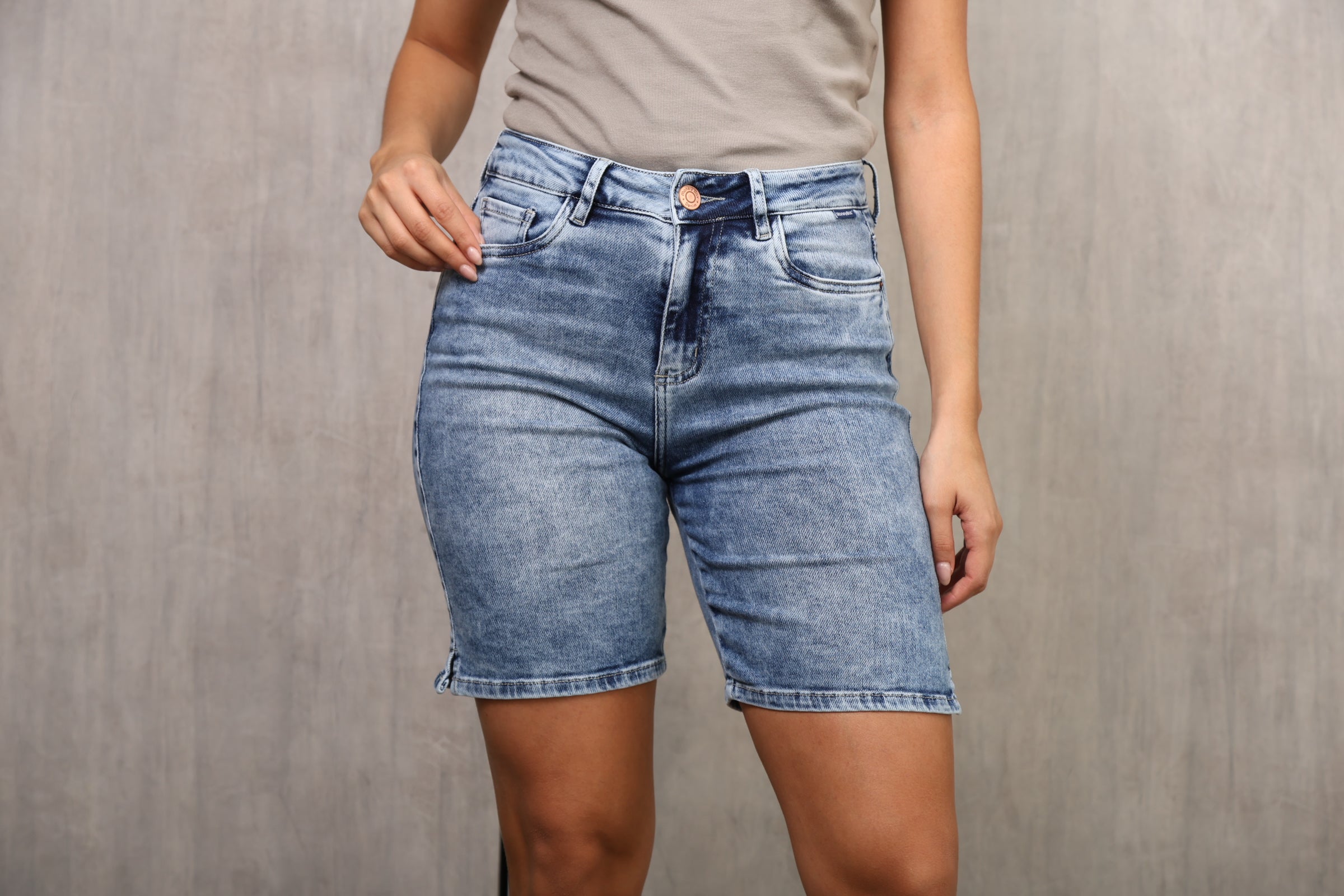 TORERO DAMA – TIRO ALTO – MODA COLOMBIANA – REF: 792