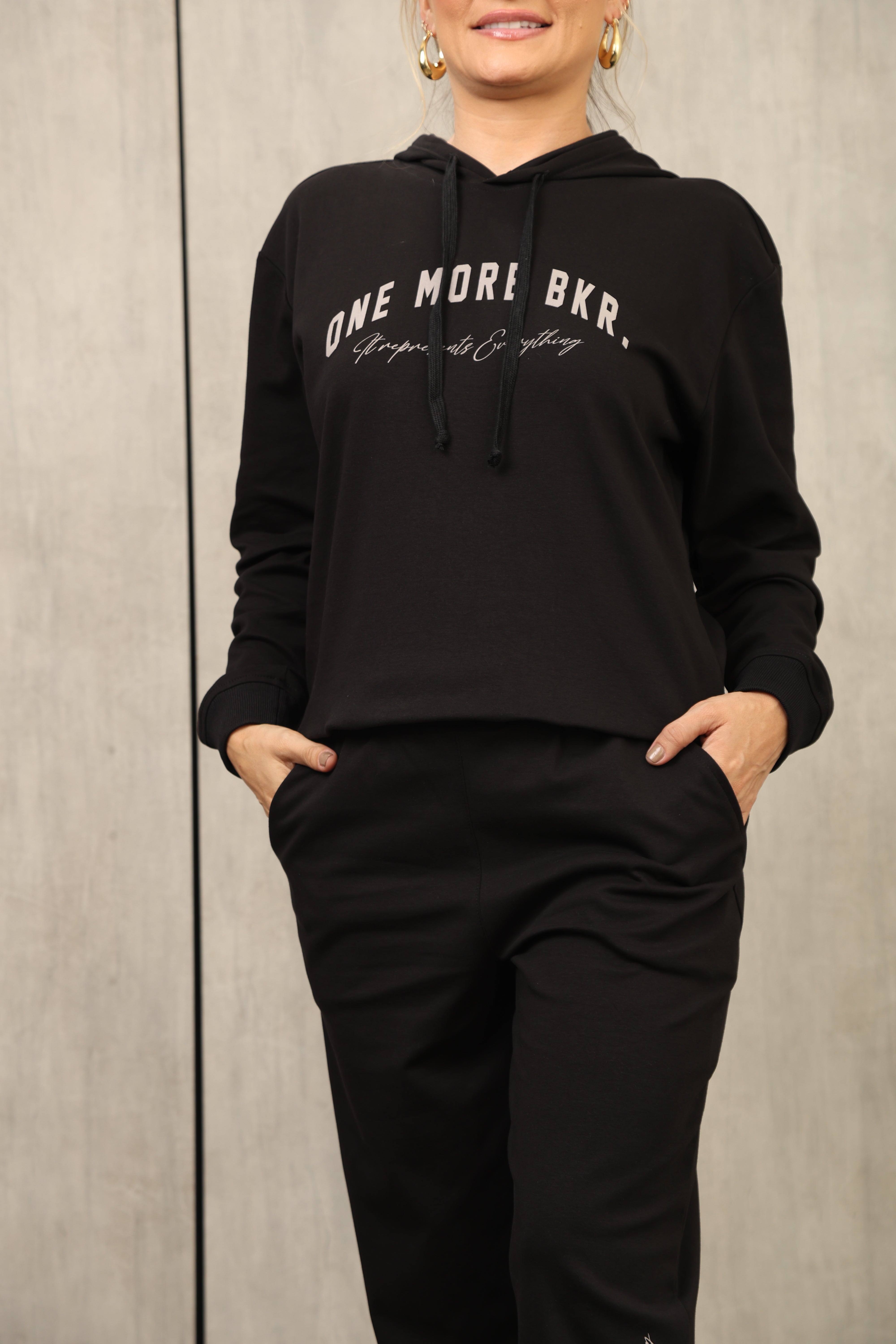 SET DE SUDADERA, COLOR NEGRO, MODA COLOMBIANA – Ref: 9807
