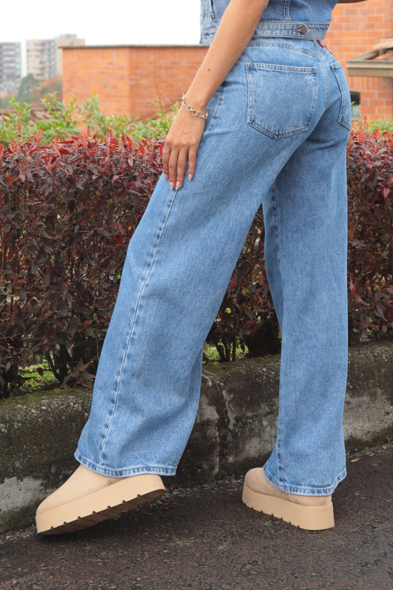 JEAN RIGIDO PALAZZO, TIRO ALTO, COLOR AZUL MEDIO, MODA COLOMBIANA – REF 9779