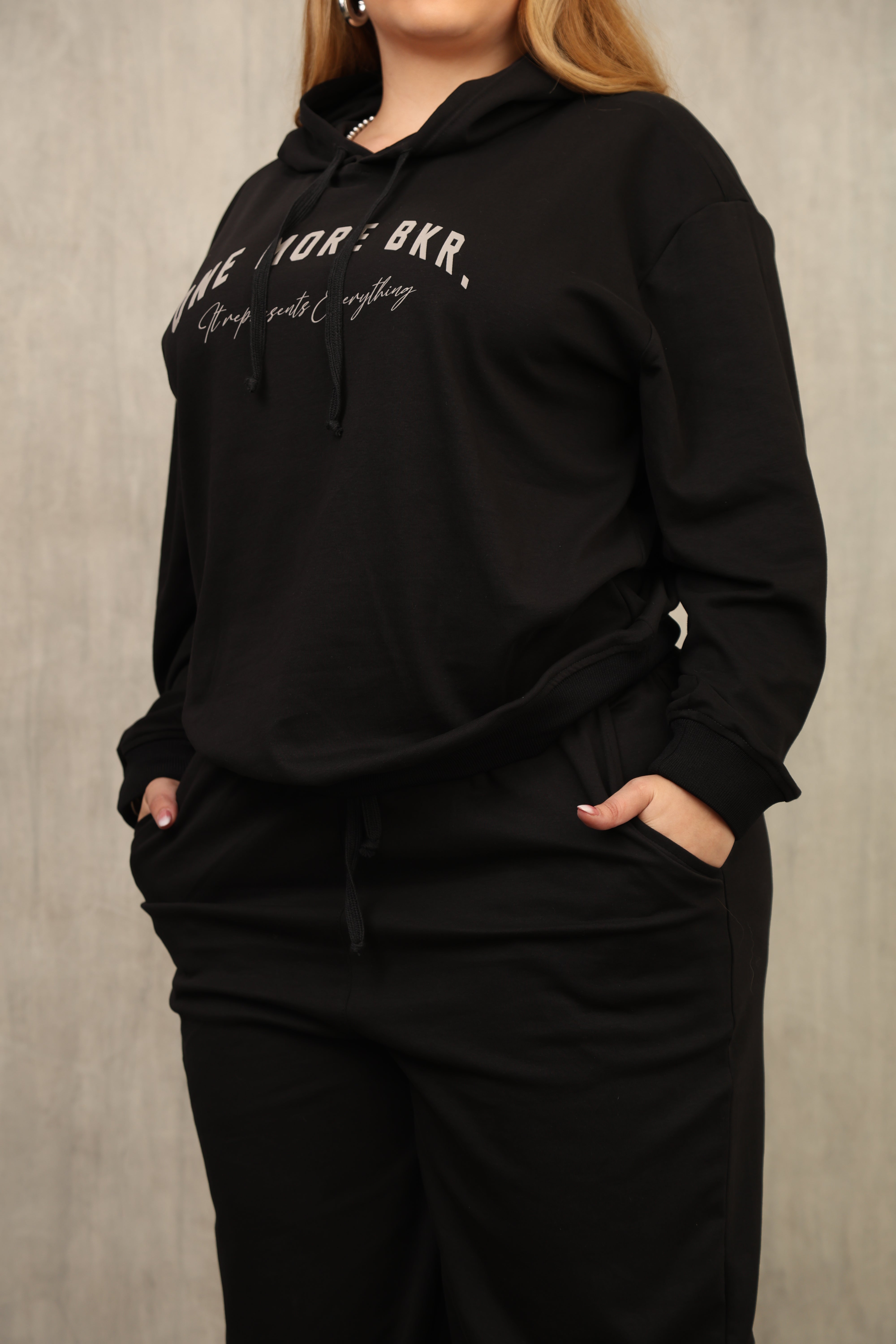 SET DE SUDADERA, COLOR NEGRO,  MODA COLOMBIANA – Ref: 9807 PL