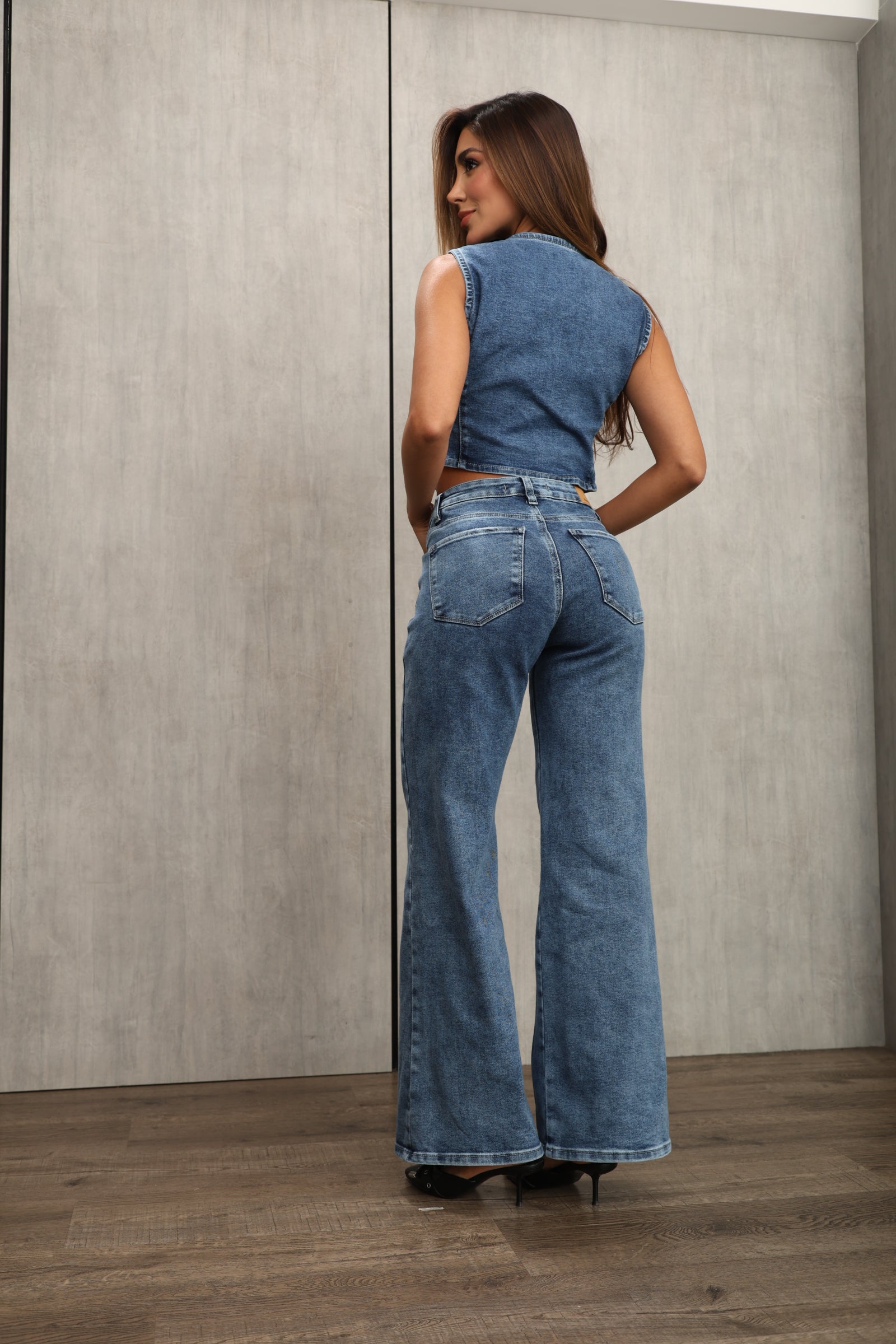 CONJUNTO DAMA – CHALECO + PALAZZO – DENIM – MODA COLOMBIANA – REF: 9823