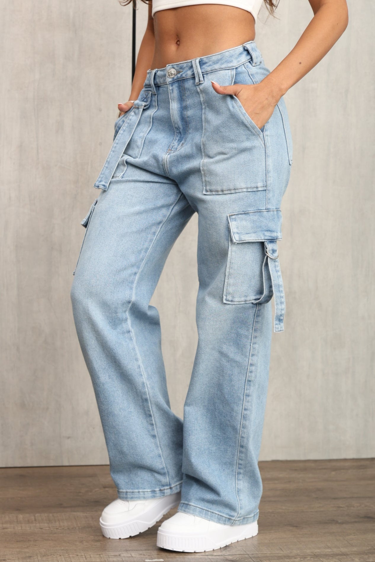REF: 9826 - JEAN DAMA – SUPER CARGO WIDE LEG – TIRO ALTO – MODA COLOMBIANA –