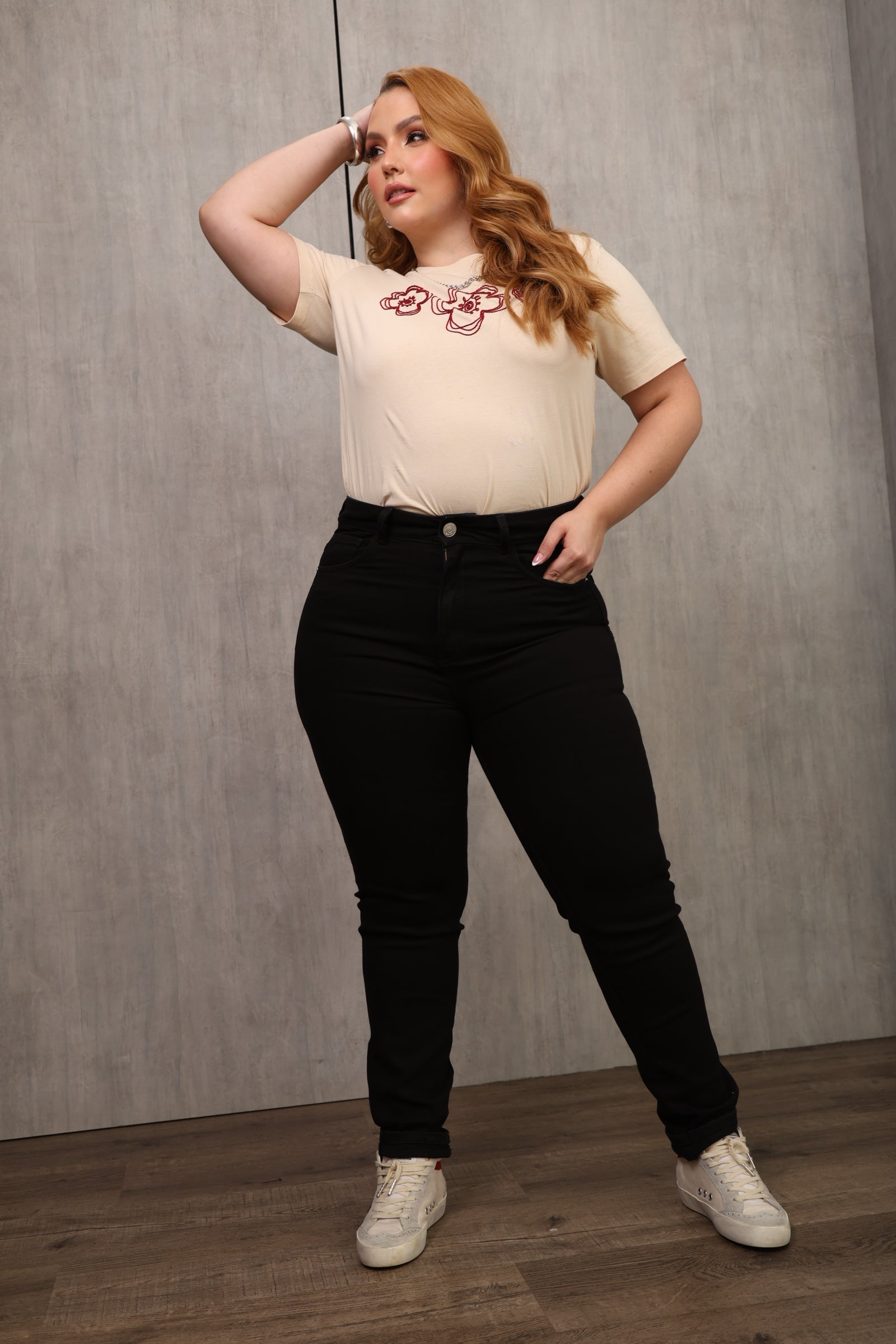 JEAN SKINNY BLACK – BÁSICO ESENCIAL – TIRO ALTO – MODA COLOMBIANA – REF: 9875 pl